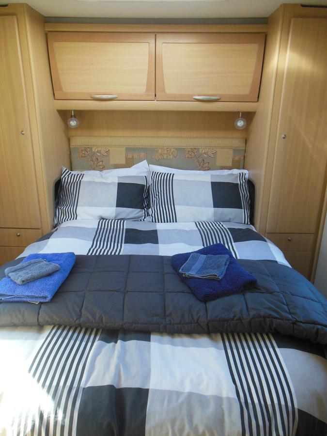 Silverdale Retreat Bed and Breakfast Orewa Exteriör bild